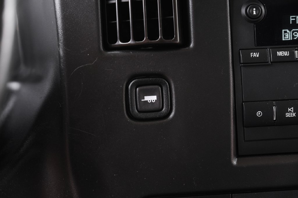 Used 2021 Chevrolet Express 3500 w/ Power Convenience Package RWD image 28