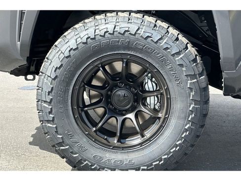 New 2025 Toyota Tacoma TRD Sport image 31