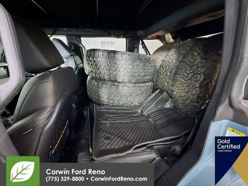 Used 2023 Ford Bronco Badlands image 28