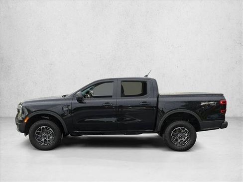 Used 2025 Ford Ranger XLT w/ Equipment Group 301A High AWD/4WD image 9