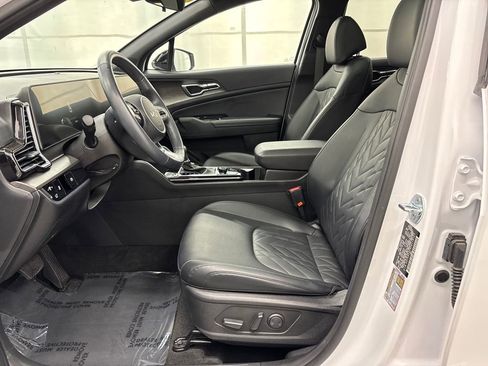 Used 2023 Kia Sportage X-Line w/ X-Line Premium Package image 9