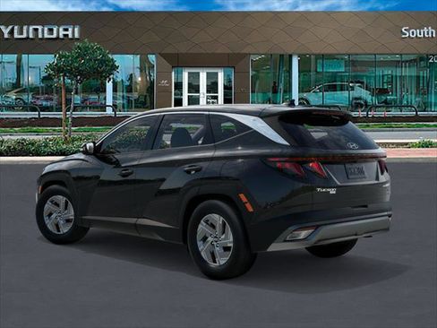 New 2026 Hyundai Tucson Blue SE image 5