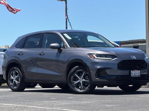 Used 2024 Honda HR-V EX-L image 2