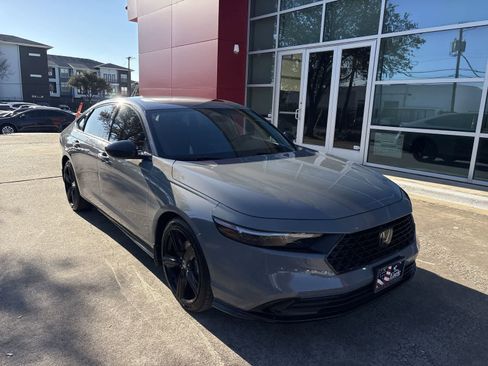 Used 2024 Honda Accord Sport image 23