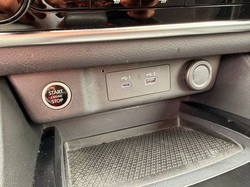 Used 2023 Nissan Rogue S AWD/4WD image 36