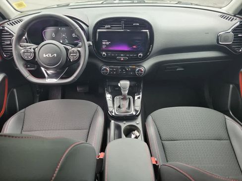 Used 2023 Kia Soul GT-Line FWD image 10