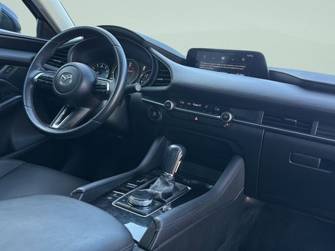 Used 2024 MAZDA MAZDA3 s image 28