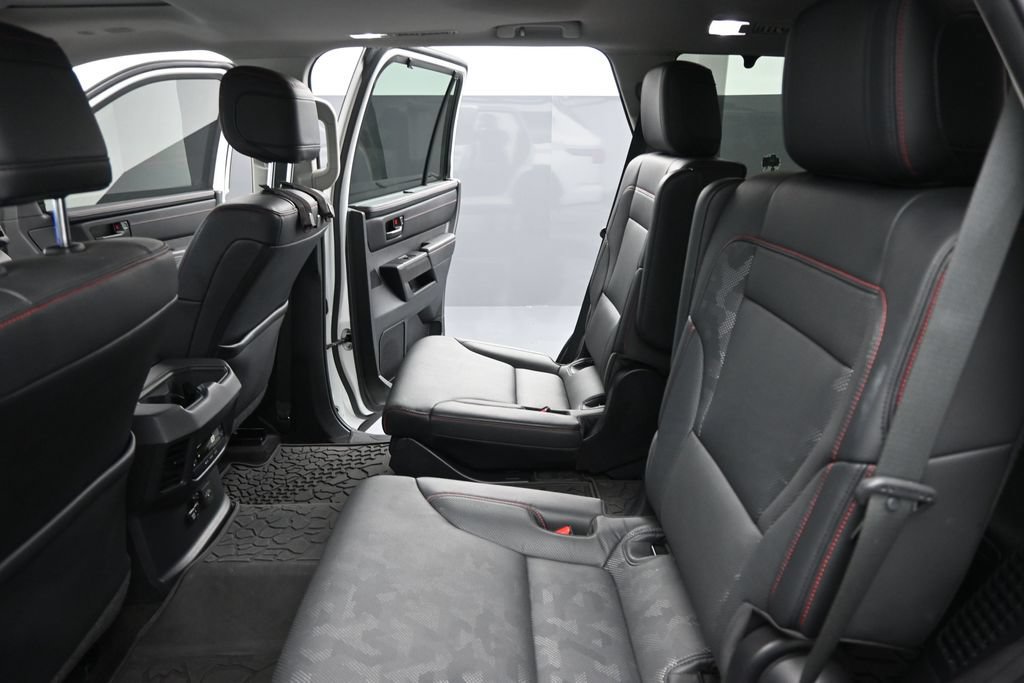 Used 2023 Toyota Sequoia TRD Pro AWD/4WD image 15