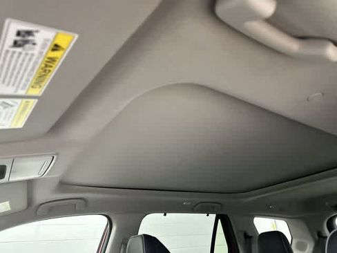 Used 2023 Honda Pilot Elite image 28