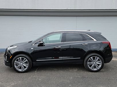 New 2026 Cadillac XT5 Premium Luxury w/ LPO, Floor Liner Package