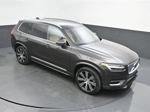 Certified 2024 Volvo XC90 T8 Ultimate w/ Protection Package Premier AWD/4WD image 30