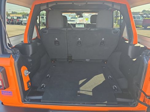 Used 2025 Jeep Wrangler Unlimited Sport AWD/4WD image 14