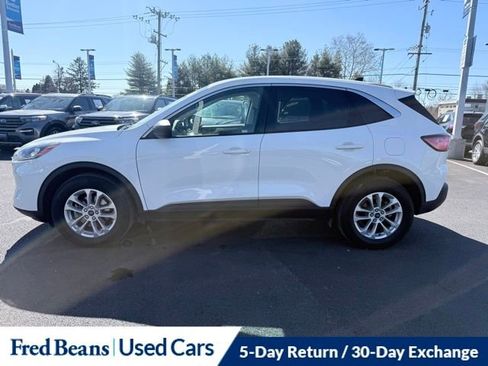 Certified 2022 Ford Escape SE w/ Convenience Package AWD/4WD image 4