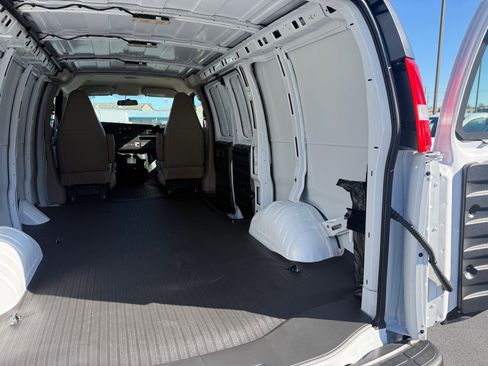 New 2025 Chevrolet Express 2500 w/ Driver Convenience Package image 28