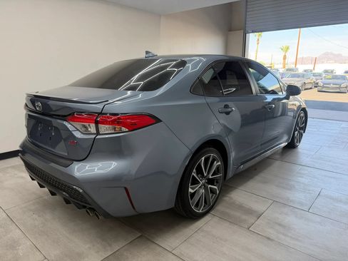 Used 2021 Toyota Corolla SE w/ SE Premium Package FWD image 11