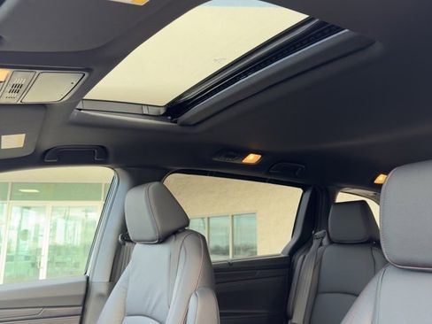 New 2026 Honda Odyssey Sport-L image 17