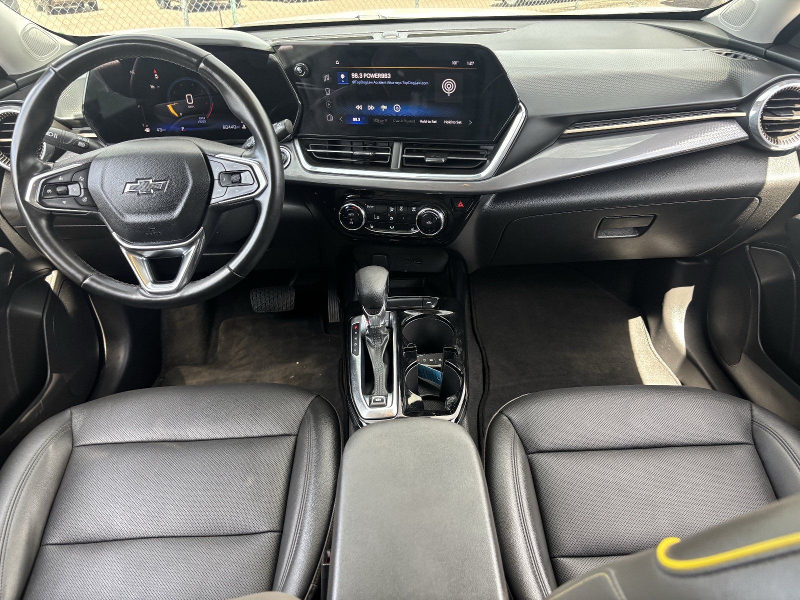 Used 2024 Chevrolet Trax ACTIV w/ Sunroof Package FWD image 15