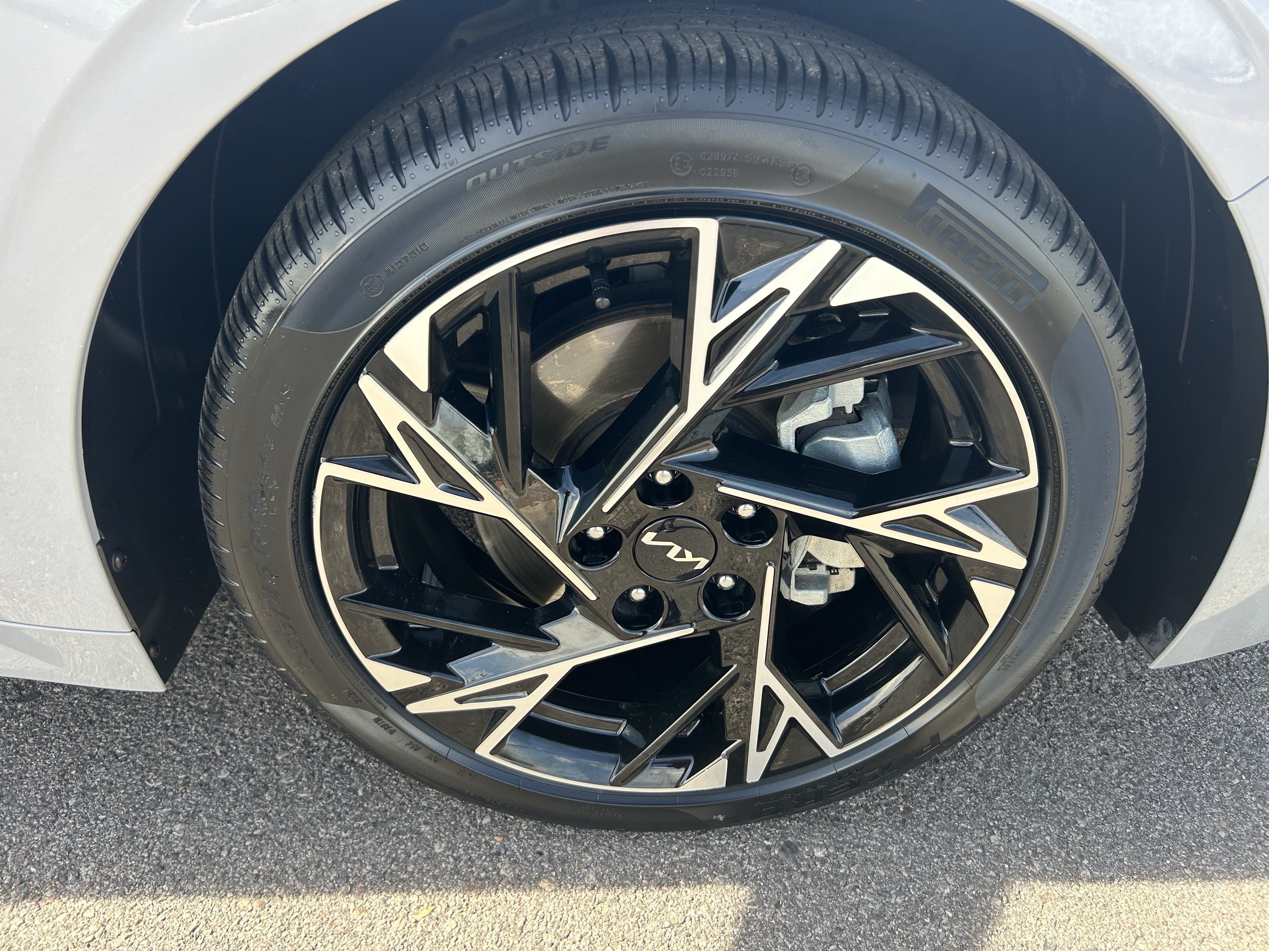 Certified 2025 Kia K5 GT-Line FWD image 9