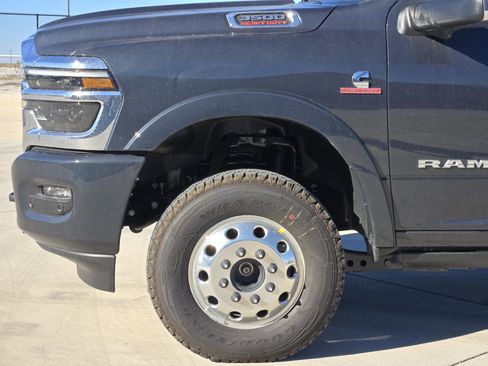 New 2026 RAM 3500 Longhorn image 6
