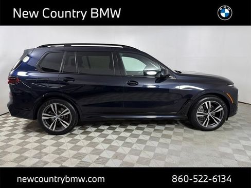 Used 2023 BMW X7 xDrive40i w/ M Sport Package AWD/4WD image 8