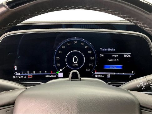 Used 2024 Cadillac Escalade Sport AWD/4WD image 20