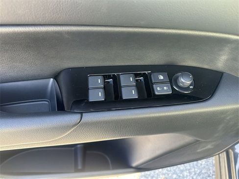 New 2025 MAZDA CX-5 AWD 2.5 S w/ Preferred Package image 13