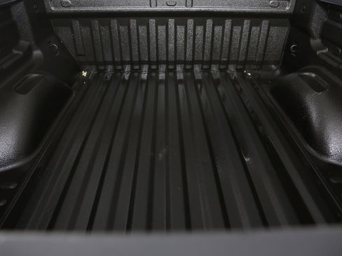 Certified 2022 Chevrolet Colorado Z71 w/ Safety Package image 9