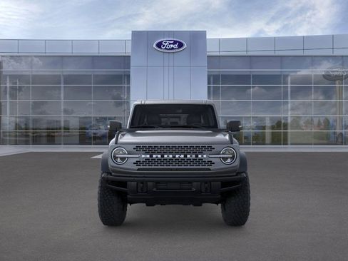 New 2025 Ford Bronco Badlands image 9