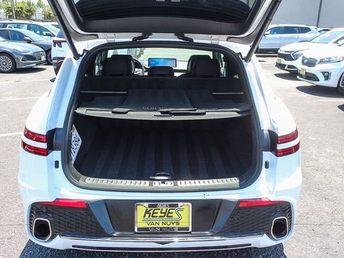 Used 2023 Genesis GV70 2.5T w/ Advanced Package AWD/4WD image 34