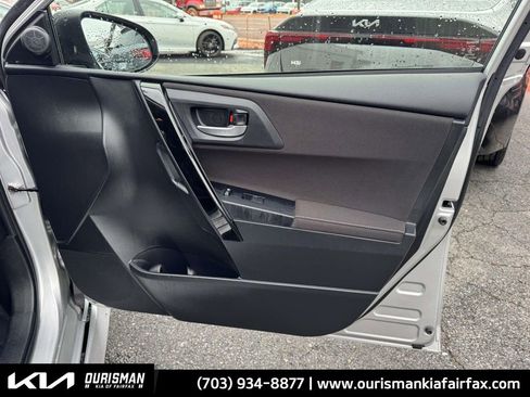 Used 2018 Toyota Corolla iM image 25