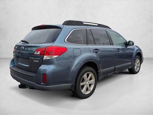 Used 2013 Subaru Outback 2.5i Premium AWD/4WD image 5