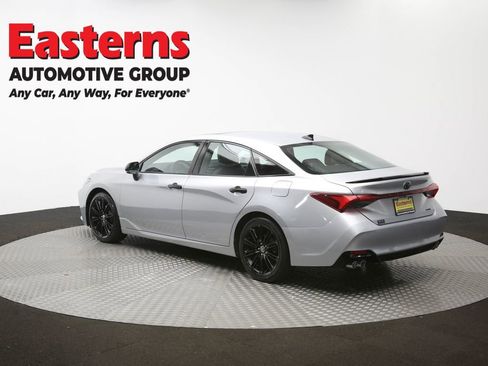 Used 2021 Toyota Avalon XSE FWD image 66