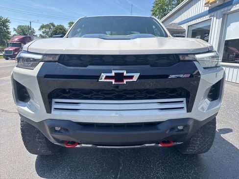 New 2026 Chevrolet Colorado ZR2 AWD/4WD image 2