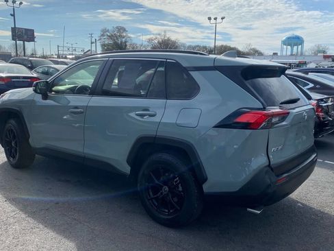 Used 2019 Toyota RAV4 XLE image 21