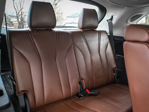 Used 2023 Acura MDX SH-AWD w/ Advance Package image 19