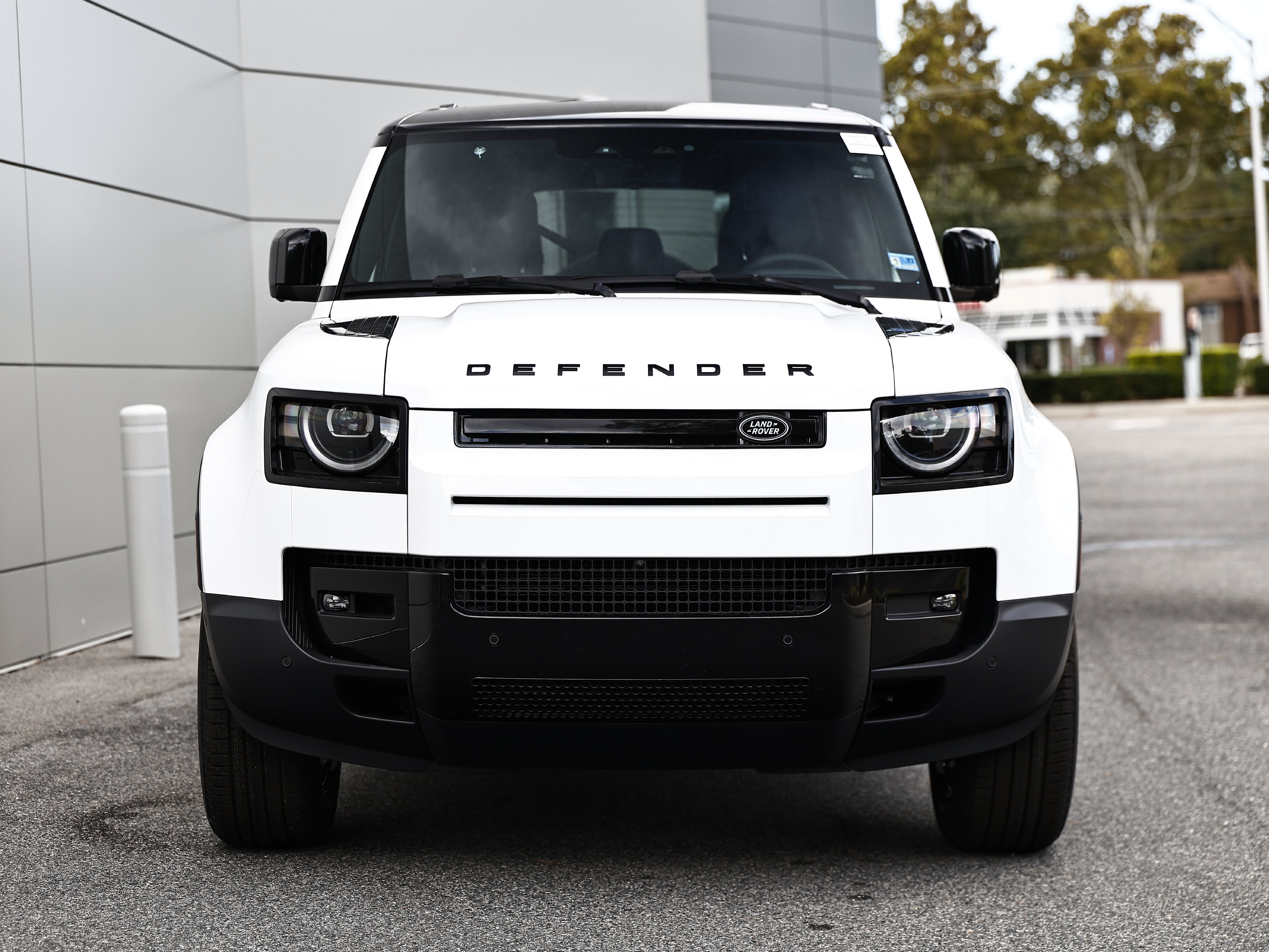 New 2026 Land Rover Defender 110 S AWD/4WD image 16