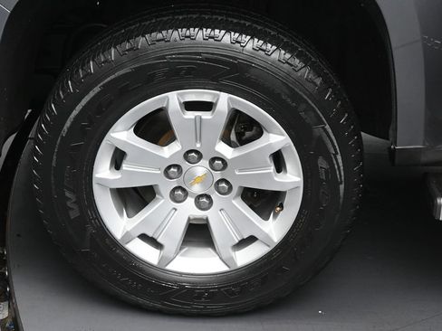 Used 2022 Chevrolet Colorado LT w/ Fleet Safety Package RWD image 12
