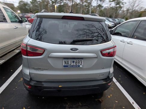Used 2018 Ford EcoSport SE image 5