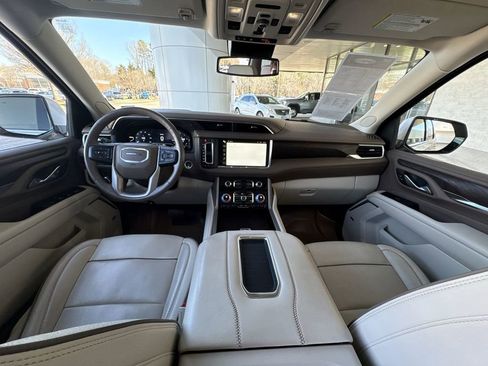 Certified 2023 GMC Yukon Denali image 21
