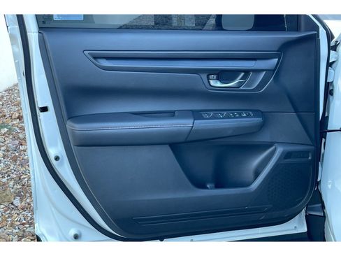 Used 2024 Honda CR-V Sport image 11