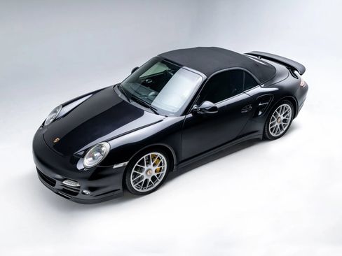 Used 2011 Porsche 911 Turbo AWD/4WD image 6