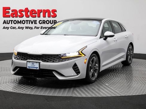 Used 2022 Kia K5 EX w/ EX Premium Package image 2