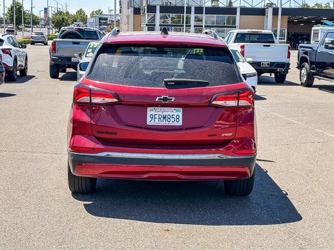 Used 2023 Chevrolet Equinox RS w/ RS Leather Package AWD/4WD image 3