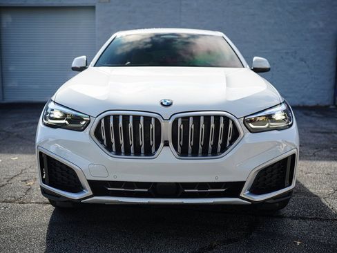 Used 2023 BMW X6 xDrive40i image 4