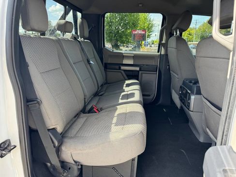 Used 2022 Ford F250 XLT w/ XLT Premium Package AWD/4WD image 3