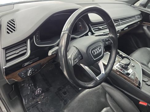 Used 2017 Audi Q7 3.0T Premium Plus image 16