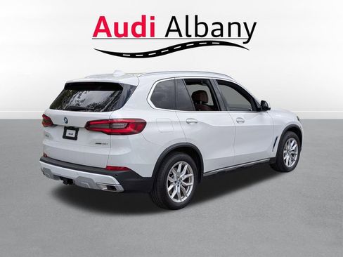 Used 2023 BMW X5 xDrive40i w/ Luxury Seating Package AWD/4WD image 4