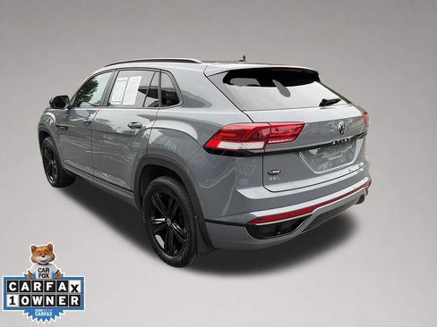 Used 2023 Volkswagen Atlas Cross Sport SEL R-Line AWD/4WD image 6