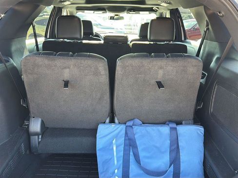 Used 2017 Ford Explorer Limited w/ Equipment Group 301A AWD/4WD image 18