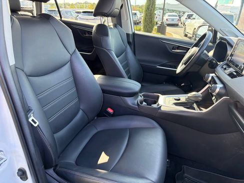 Used 2021 Toyota RAV4 Limited AWD/4WD image 12